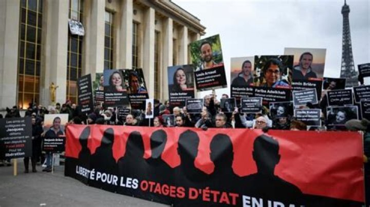 
2 detained French nationals confess to inciting protests in Iran 