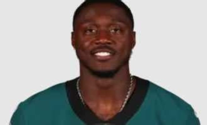 
A. J. Brown Injury Update, What Happened to A. J. Brown? 