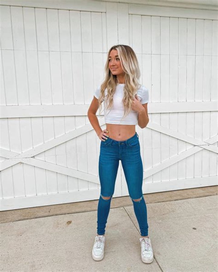 Addi Shaw Height, Weight, Net Worth, Age, Birthday, Wikipedia, Who, Nationality, Biography