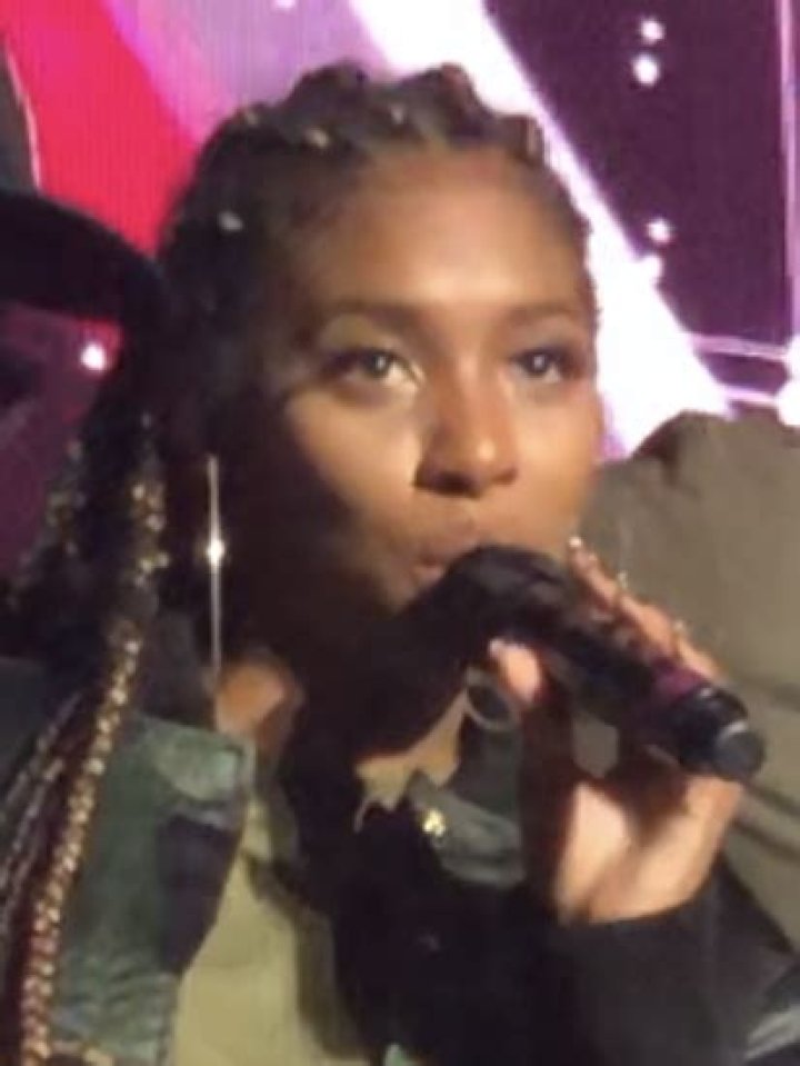 
Amyss (musical artist) Height, Weight, Net Worth, Age, Birthday, Wikipedia, Who, Nationality, Biography 