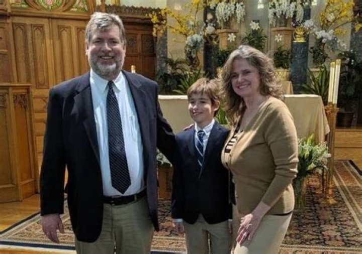 
Andrew | Linda Robinson And Sebastian Robinson Shot To Death 