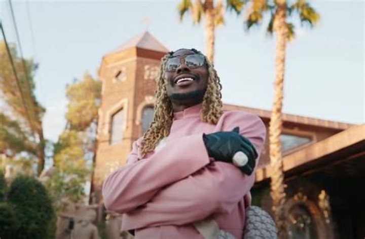 
Asake Unveils Colorful Visuals For ‘Joha’ – WATCH 