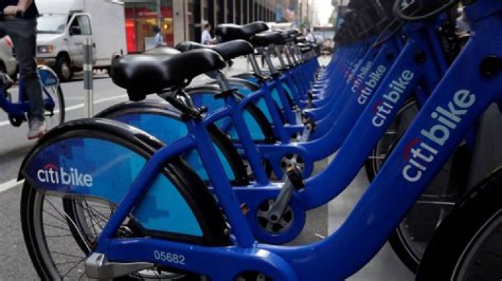 Ben Crump branded ‘race hustler’ after Twitter fact-checks video of white woman attempting to ‘steal’ Citi Bike from Black man