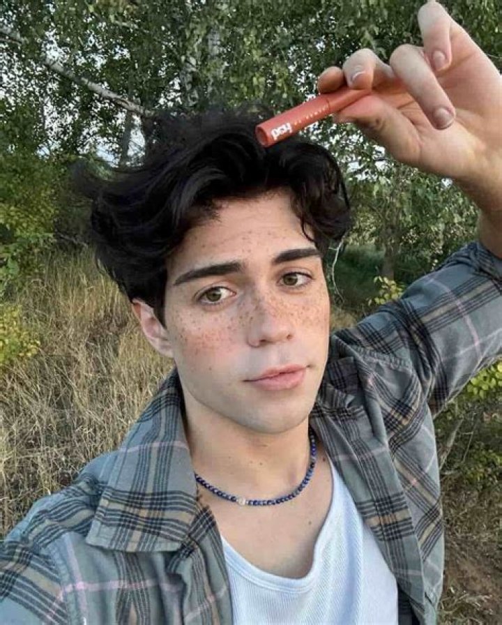 Benji Krol (TikTok Star) Biography, Age, Girlfriend, Height, Net Worth