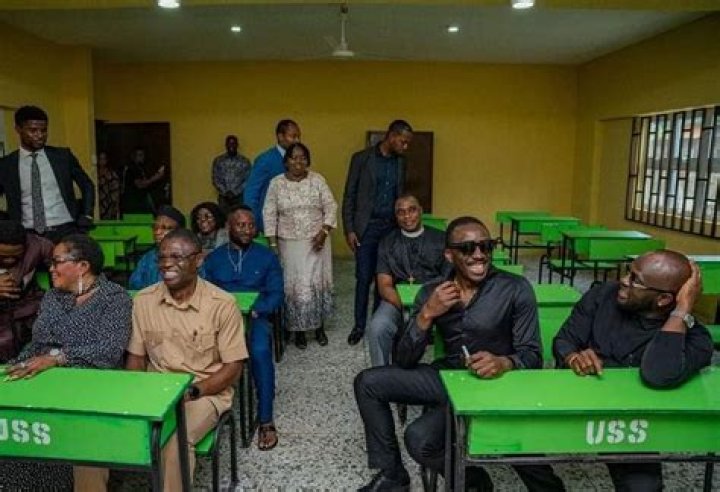 
Bovi Renovates Block Of Classrooms Of His Alma-mater In Benin City 