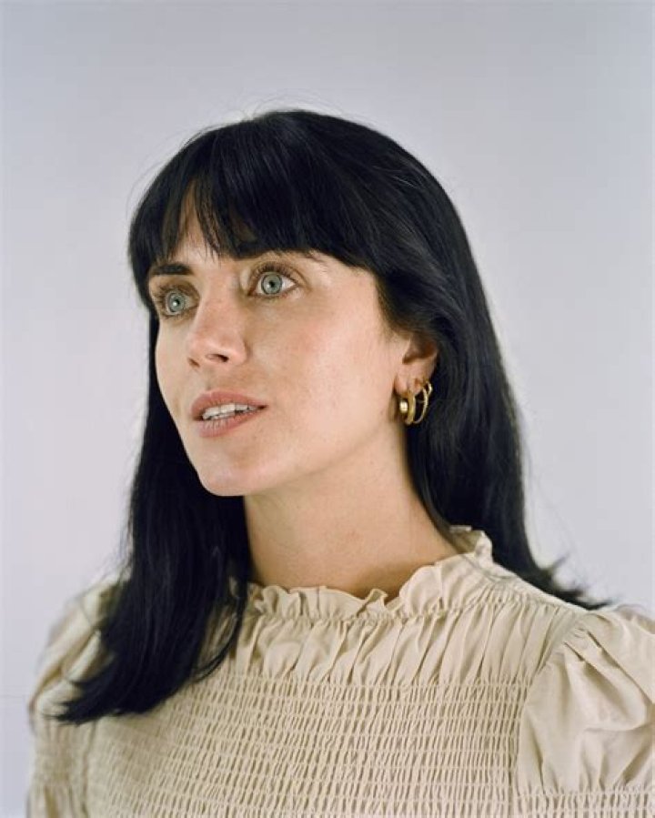 Caitlin McNamara Height, Weight, Net Worth, Age, Birthday, Wikipedia, Who, Instagram, Biography