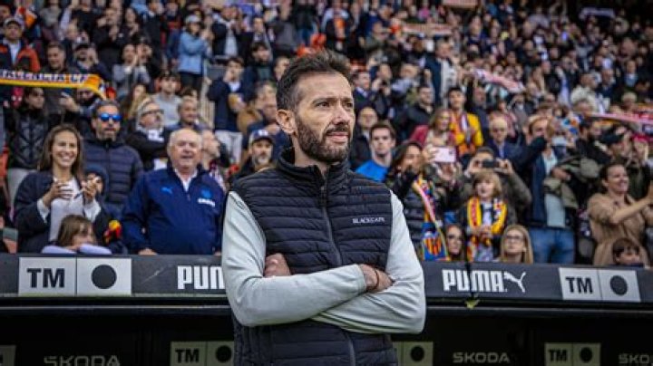 
Carlos Corberan Wife And Net Worth, Why Is He Leaving Huddersfield Town A.F.C.? 