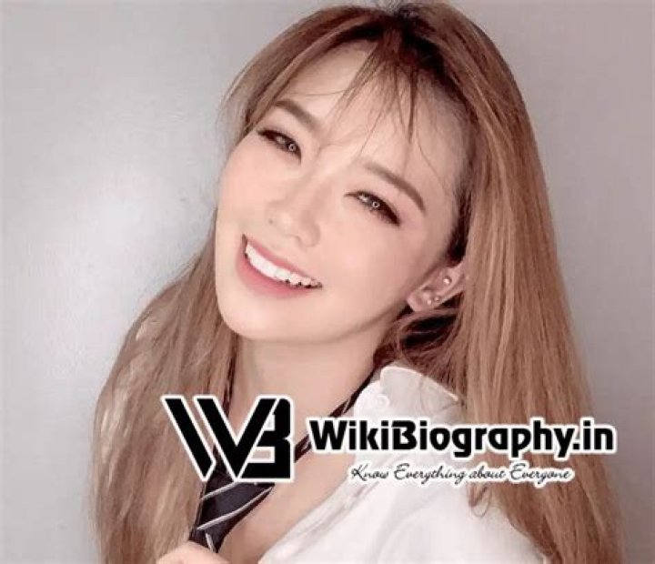 Carlyn Ocampo Height, Weight, Net Worth, Age, Birthday, Wikipedia, Who, Instagram, Biography