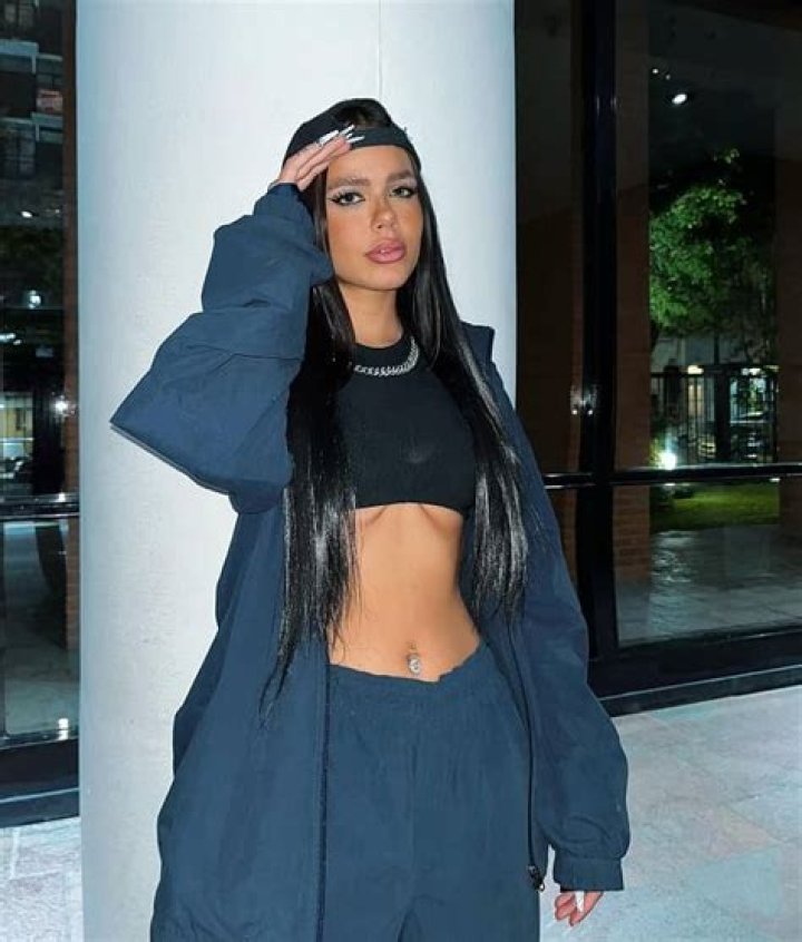 
Caro Nigro Height, Weight, Net Worth, Age, Birthday, Wikipedia, Who, Nationality, Biography 