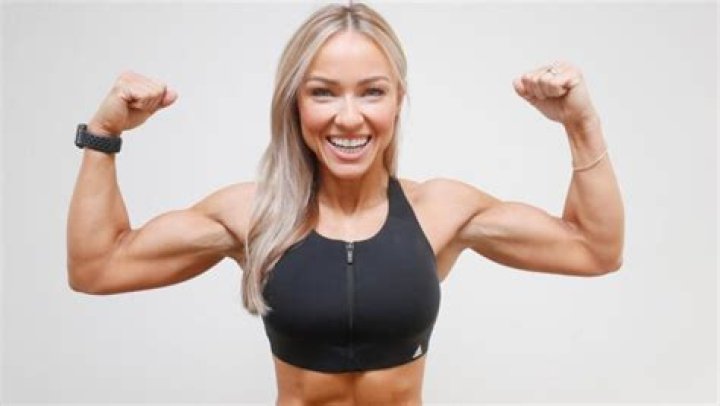 
Carolina Do Height, Weight, Net Worth, Age, Birthday, Wikipedia, Who, Nationality, Biography 