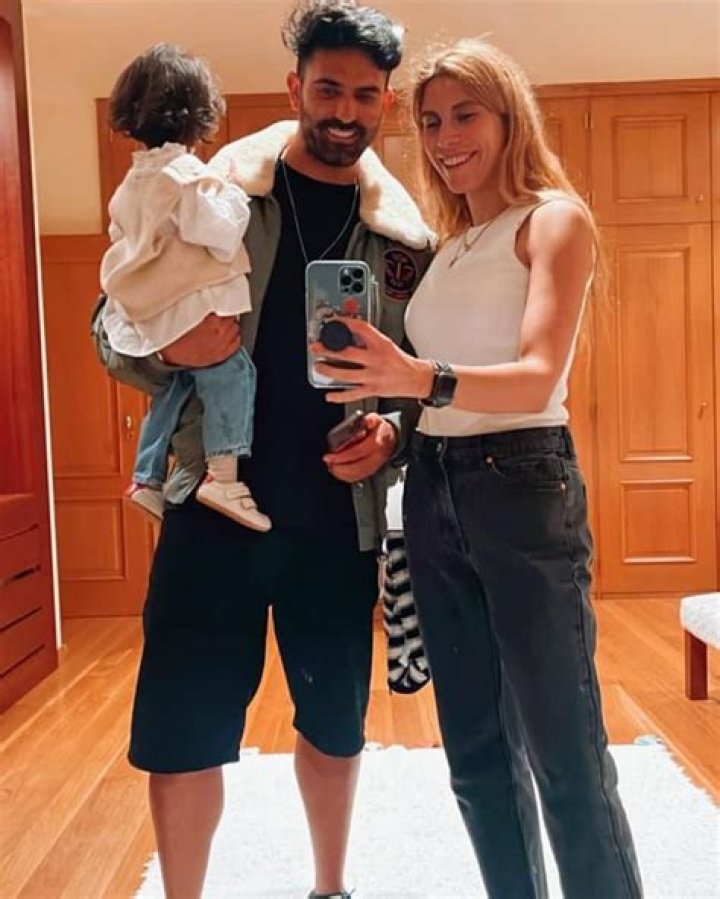 
Carolina Gomes Da Silva Height, Weight, Net Worth, Age, Birthday, Wikipedia, Who, Nationality, Biography 