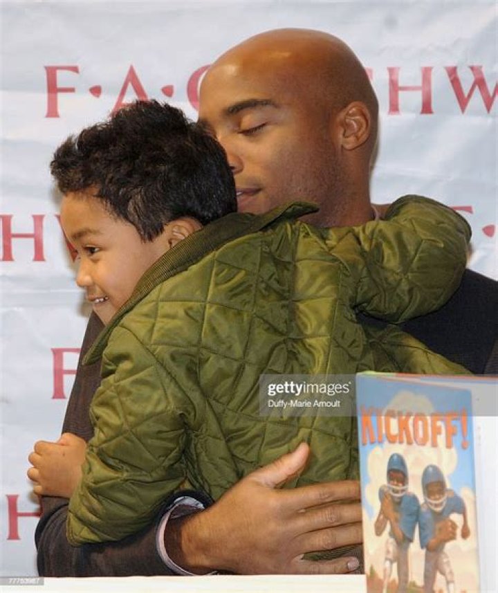 
Chason Barber, Tiki Barber’s Son Is 18-Years-Old Now 