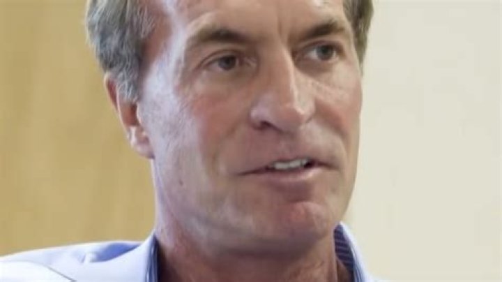 Chris Cline Height, Weight, Net Worth, Age, Birthday, Wikipedia, Who, Instagram, Biography