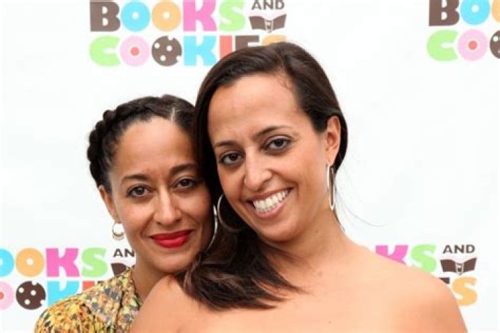 
Chudney Lane Silberstein: Meet Sister Of Ellis Ross Sparkles 