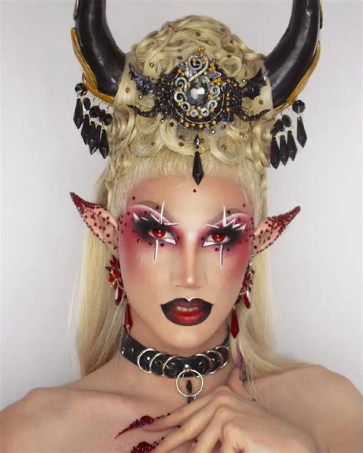 Crimsyn.co Height, Weight, Net Worth, Age, Birthday, Wikipedia, Who, Instagram, Biography