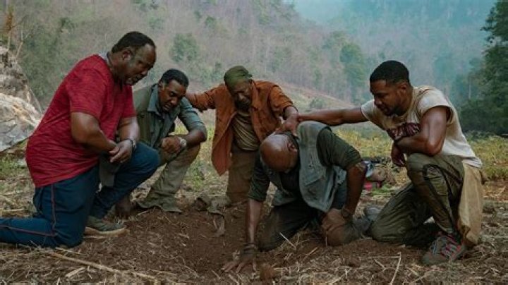 
Da 5 Bloods Almost Starred Samuel L Jackson & Denzel Washington 