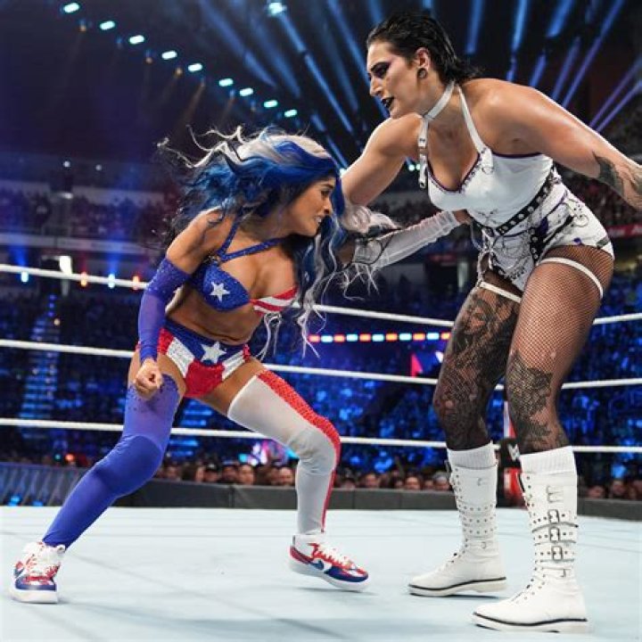 Dania Vega Height, Weight, Net Worth, Age, Birthday, Wikipedia, Who, Nationality, Biography