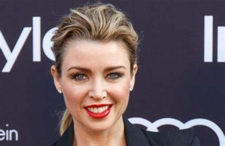 Dannii Minogue Height, Weight, Net Worth, Age, Birthday, Wikipedia, Who, Nationality, Biography