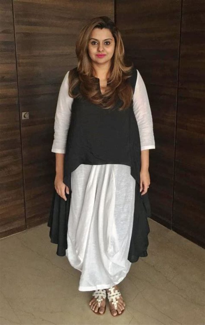 
Deepshikha Chauhan Height, Weight, Net Worth, Age, Wiki, Who, Instagram, Biography 