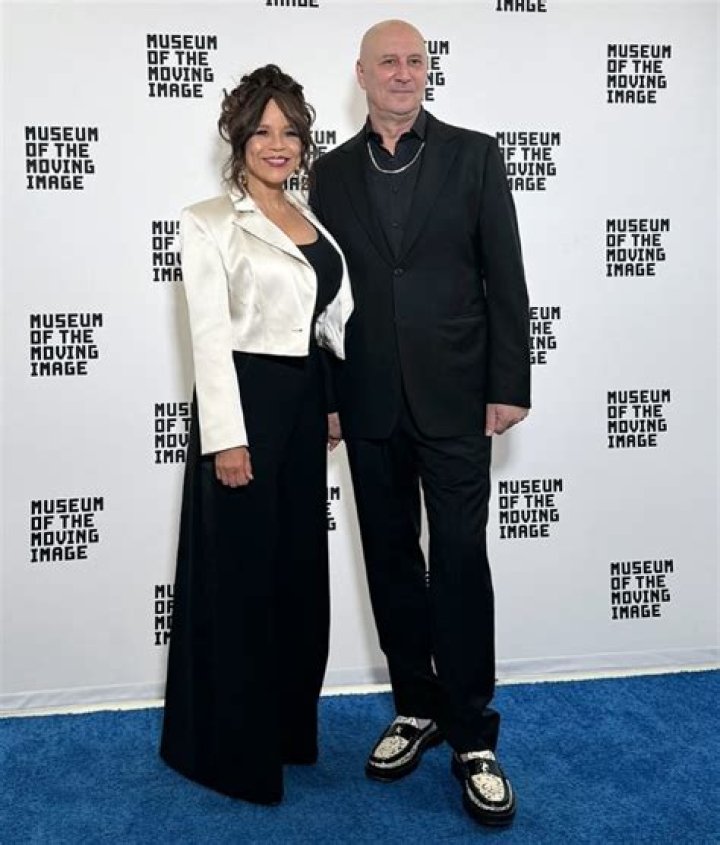 
Does Rosie Perez Have Kids? Husband Eric Haze Is Supportive Towards her Do The Right Think Career 