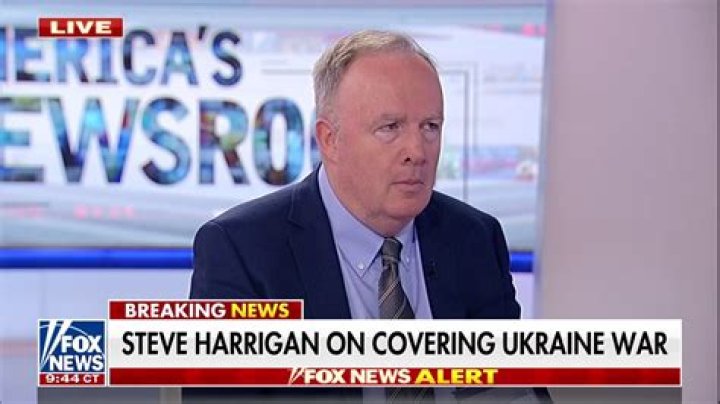 
Does Steve Harrigan On Fox News Have A Wife in 2022? Fans Wonder About His Personal Life As He Covers The Russia-Ukraine Conflict 