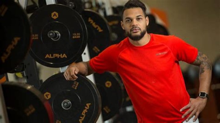 
Don Akim Height, Weight, Net Worth, Age, Birthday, Wikipedia, Who, Instagram, Biography 