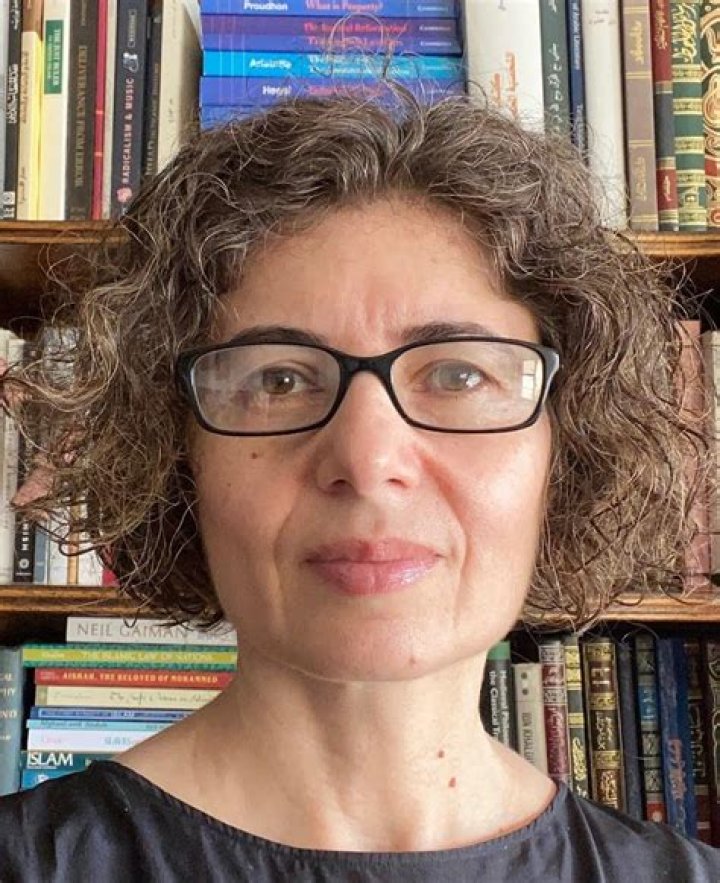 Dr Nelly Lahoud Height, Weight, Net Worth, Age, Birthday, Wikipedia, Who, Nationality, Biography