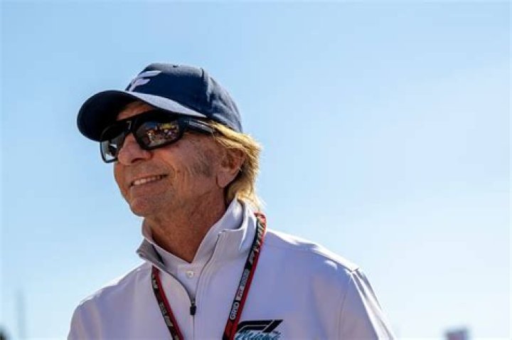 Emerson Fittipaldi Height, Weight, Net Worth, Age, Birthday, Wikipedia, Who, Instagram, Biography