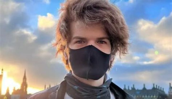 Eret Height, Weight, Net Worth, Age, Birthday, Wikipedia, Who, Nationality, Biography