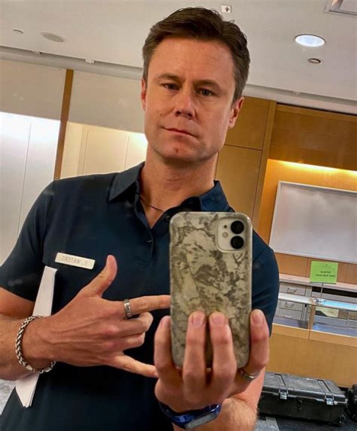 Eric Nenninger Height, Weight, Net Worth, Age, Birthday, Wikipedia, Who, Instagram, Biography