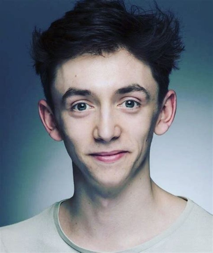 Ezra James Lerario Height, Weight, Net Worth, Age, Birthday, Wikipedia, Who, Nationality, Biography