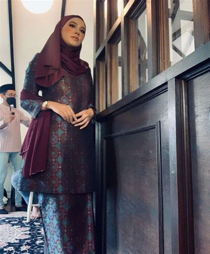 Fathia Youssouf Height, Weight, Net Worth, Age, Wiki, Who, Instagram, Biography