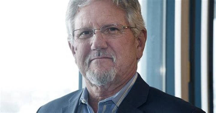 
Former Richmond Hill Mayor, Dave Barrow, dies at 75 