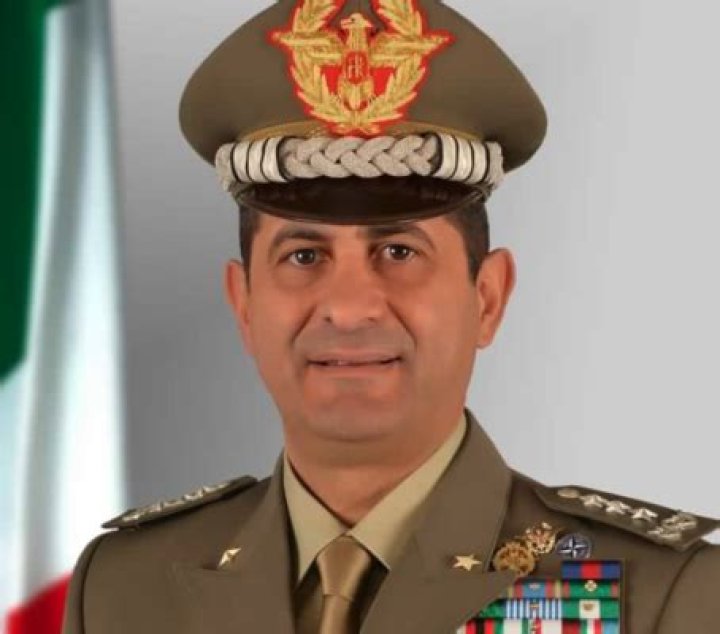 
Francesco Paolo Figliuolo Height, Weight, Net Worth, Age, Birthday, Wikipedia, Who, Instagram, Biography 