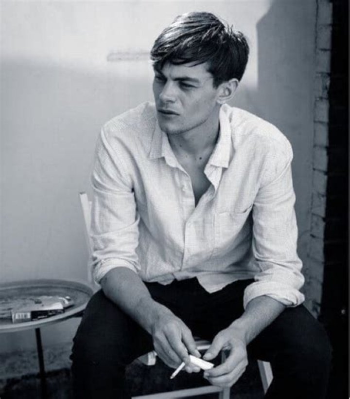 Freddy Carter Height, Weight, Net Worth, Age, Birthday, Wikipedia, Who, Nationality, Biography