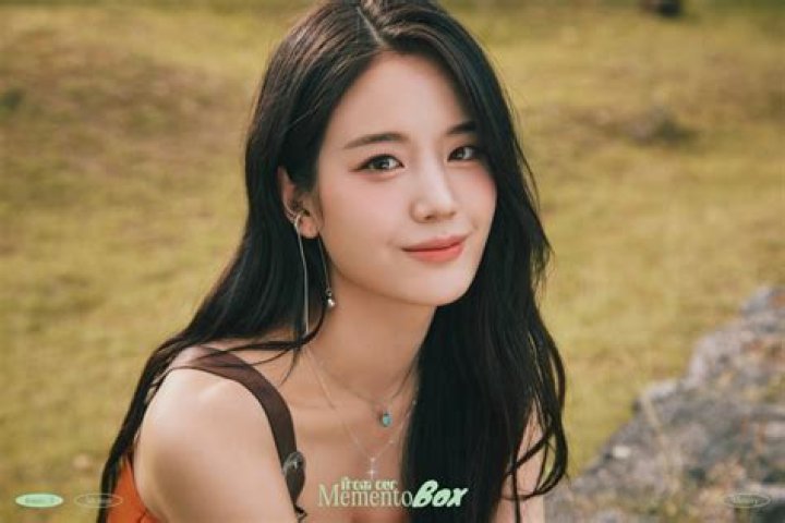 
Fromis_9 Accident And Injury, Cancels ‘From Our Momento Box’ Media And Fan Showcases 