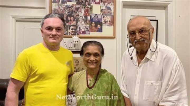 
Gautam Singhania Height, Weight, Net Worth, Age, Birthday, Wikipedia, Who, Nationality, Biography 