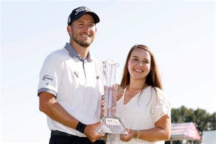 Golfer Lee Hodges Is A Married Man, Meet His Beautiful Wife Savannah Hodges On Instagram