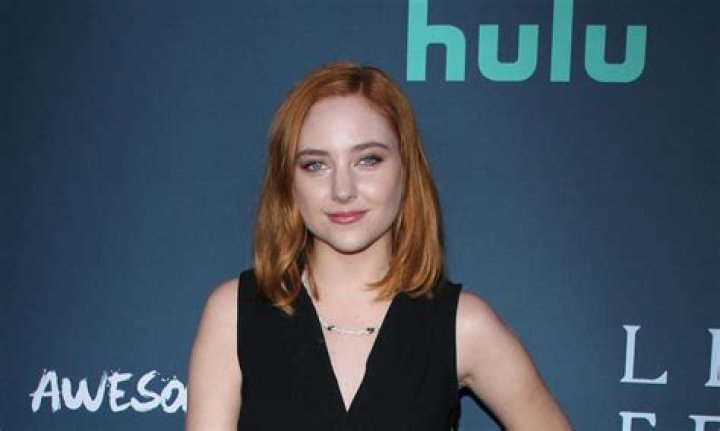 
Haley Ramm’s Wiki – Net Worth, Boyfriend, Engaged, Family 