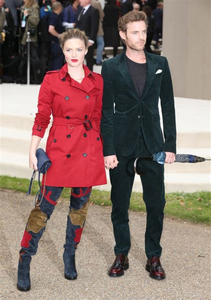 Holliday Grainger Husband: Is She Married To Harry Treadaway? Twins And Family