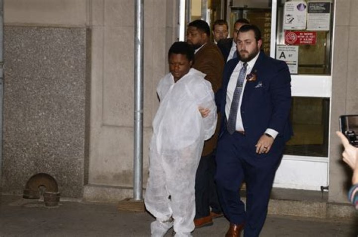 
Horrifying video shows NYC serial sex attacker assaulting woman on Manhattan street 