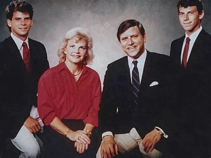 How Old Are Jaime Xie Brothers? Mother Name And Boyfriend Amid Gay Rumors