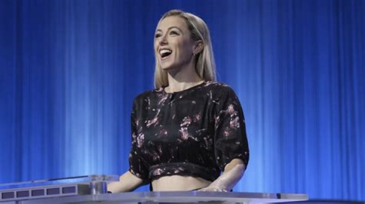 Iliza Shlesinger Religion: Does Celebrity Jeopardy Cast Follow Jewish Faith? Family Ethnicity And Net Worth