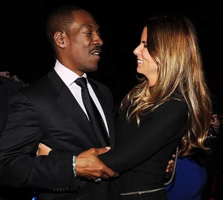 Is Eddie Murphy Gay or Bi? What Did He Say About His Sexuality?
