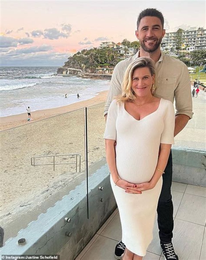 
Is Justine Schofield Pregnant, Check If Justine Chef Pregnant 