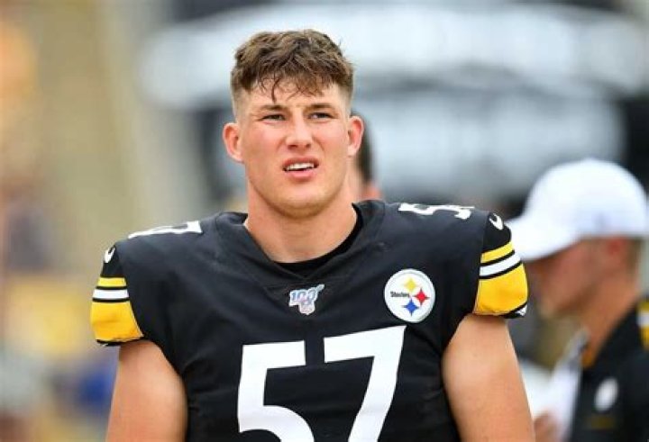 
Is Kameron Canaday Married? His Bio, Age, Wife, Salary, Height and Net worth 