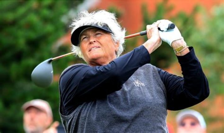 Is Laura Davies Gay? Get More Updates!