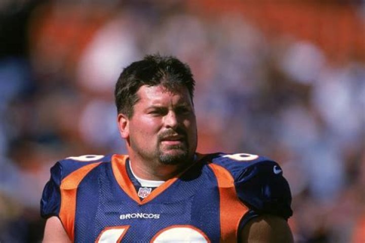 Is Mark Schlereth Married? His Bio, Age, Wife, Parents, Kids, Salary and Net worth