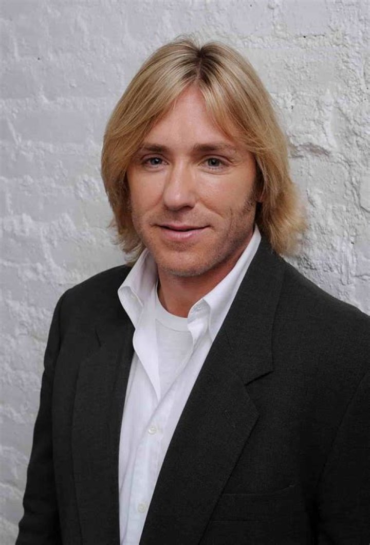 Is Ron Eldard Married to Wife? Or Dating a Girlfriend?