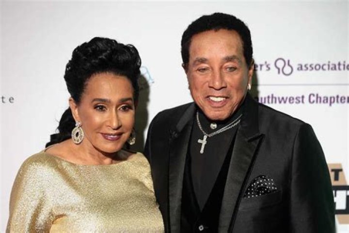 Is Smokey Robinson Gay? A Close Look At His Sexuality